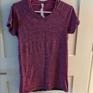 Lululemon Swiftly Tech Short Sleeve Hip Length in size 10